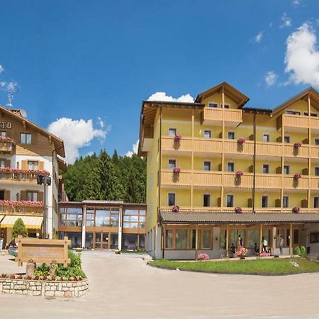 Caminetto Mountain Resort Lavarone Esterno foto