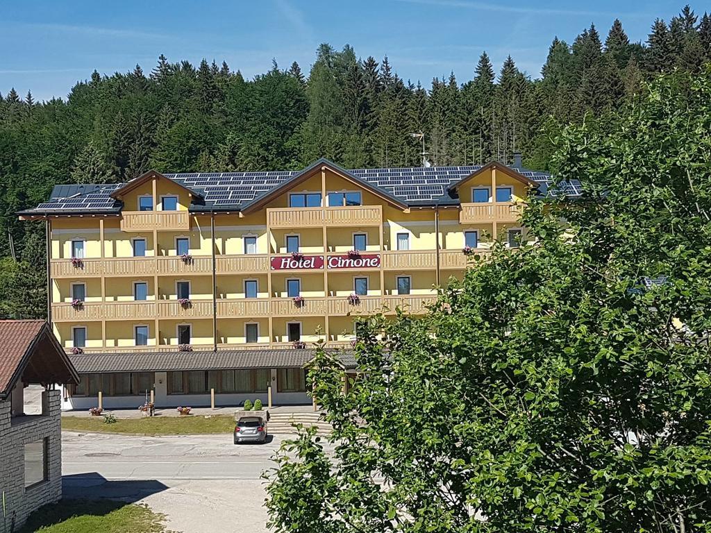 Caminetto Mountain Resort Lavarone Esterno foto